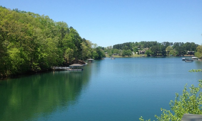 Seneca Condo | Lake Keowee Condo with Great Views! Near Clemson, Marina, Hiking, Waterfalls!