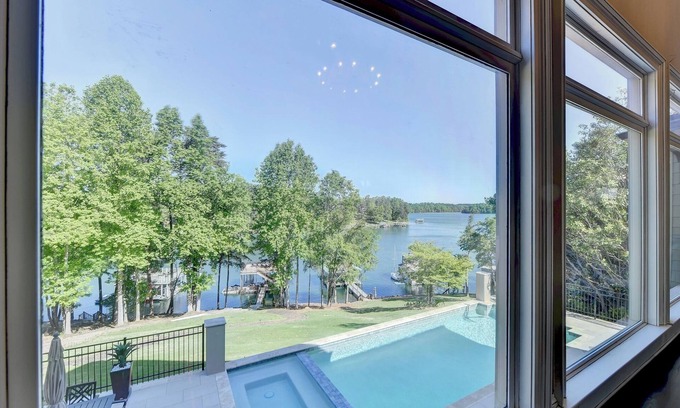 Buford House | Lake Lanier Luxury 5 Bedroom Waterfront Home with Spectacular Views Buford, GA