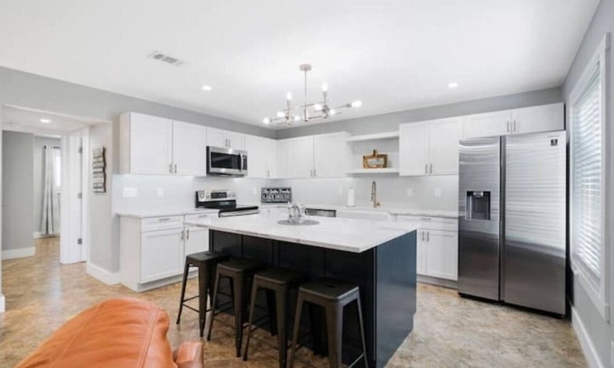 Kingsland Condo | Lake LBJ Waterfront Condo
