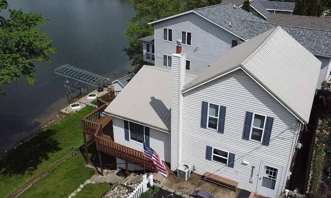 Plainwell House | Lake Life Awaits-4BR Furnished Rental on Pine Lake Sept–May Rental 3200/month