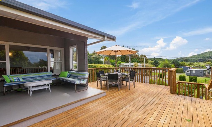 Kuratau House | Lake Living - Kuratau Holiday Home