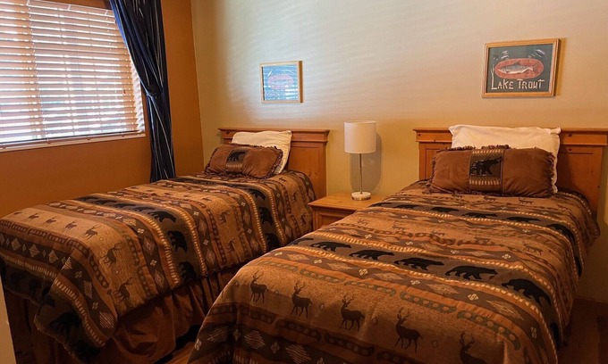 St Germain Condo | Lake living: newly renovated 2-bed/2 bath condo on Little St. Germain Lk w/WiFi