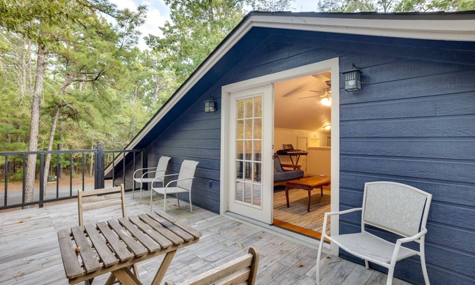 Cape Royale Cabin | Lake Livingston Cabin: Half-Mi to the Water!