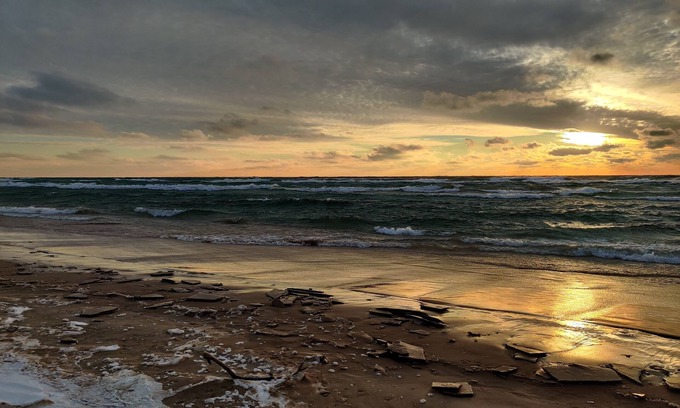 Shelby Cabin | Lake MI Escape - Beauty, Peace & Tranquility Awaits