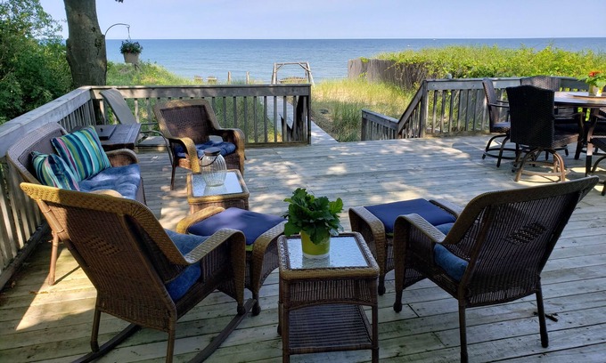 Mears Cottage | Lake Michigan Beachfront Cottage Huge Deck Low Bluff Newly Remodeled Kayaks SUP