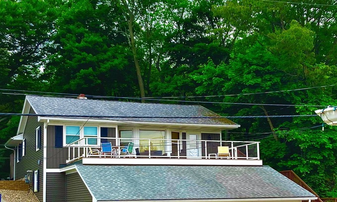 Port Sheldon Cottage | Lake Michigan Cottage situated between Grand Haven and Holland