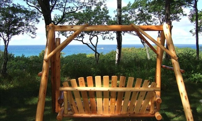 Good Hart Cottage | Lake Michigan Sunset View Cottage, Tunnel of Trees, Good Hart. Easement to Lake.