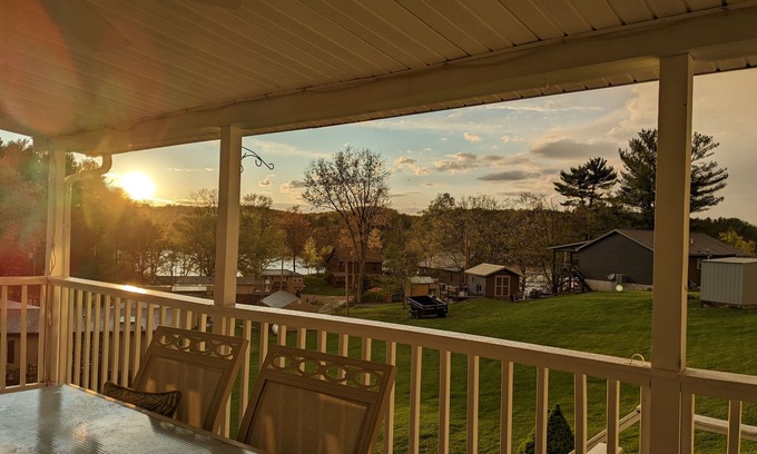 Senecaville House | Lake Nook;Guesthouse -Seneca Lake; Great for boating, fishing, hunting, relaxing