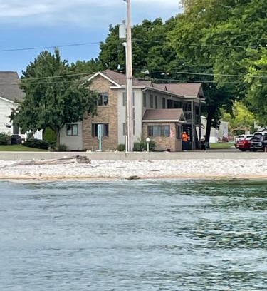 Marblehead Hotel | Lake Point Motel