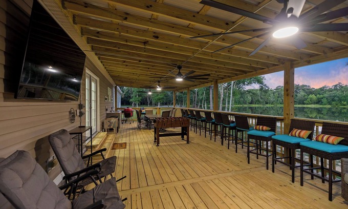 Tangipahoa Parish House | Lake-Pool & Close to Chappapeela Sports Park