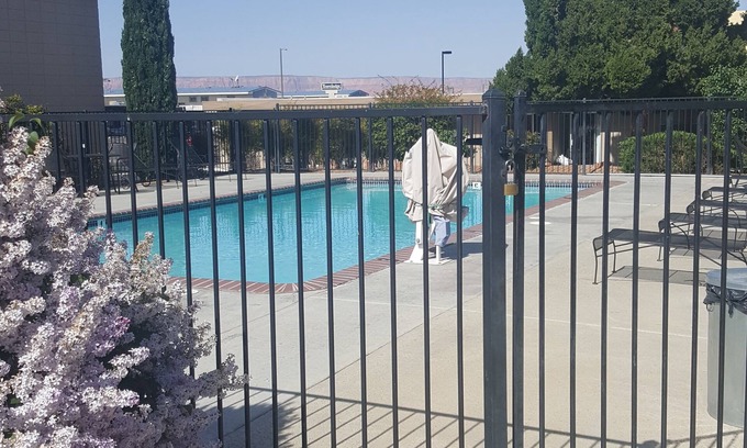 Page Hotel | Lake Powell Canyon Inn