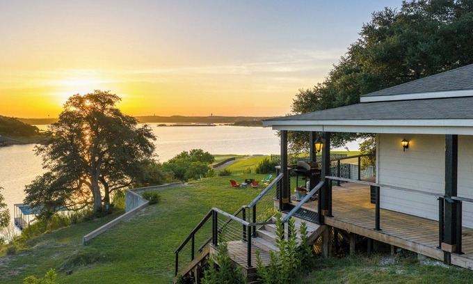 Waterford On Lake Travis House | Lake Travis Lakefront with Hot Tub, Private Boat Dock & Lakeside Parks