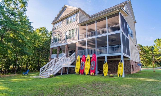 Winnsboro House | Lake Wateree Waterfront Home