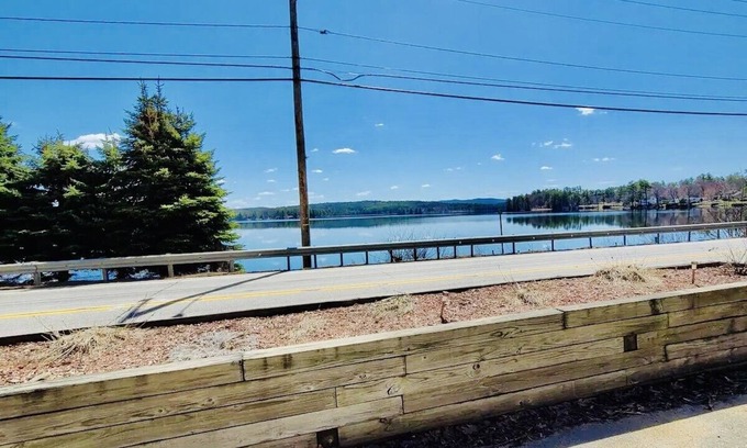Lochmere Condo | Lake Winnisquam Condo with Lake Views