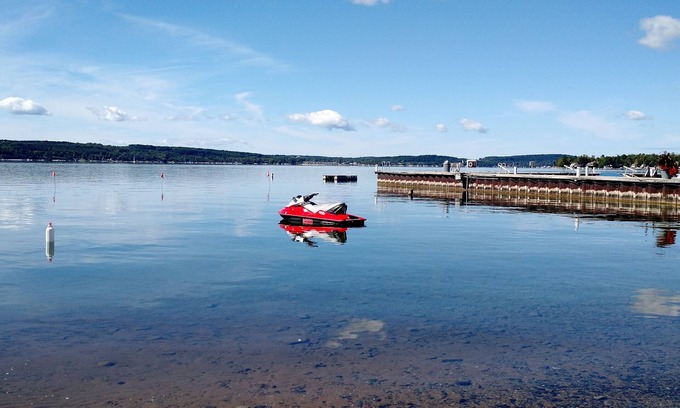 Boyne City Condo | Lakefront 2BR Condo on Lake Charlevoix