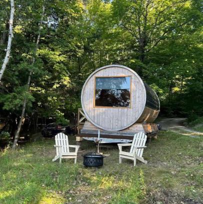 Parry Sound House | Lakefront Barrel in Parry Sound #16