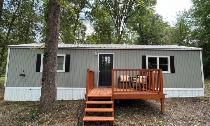 Etoile Cabin | Lakefront Cabin featuring Relaxation & Serenity