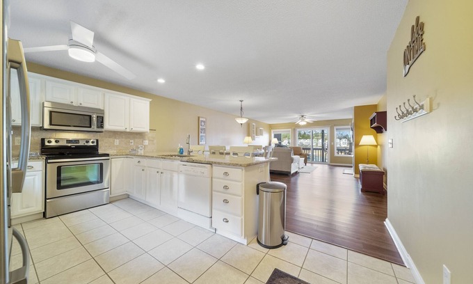 La Follette Condo | Lakefront Condo Irish Mist