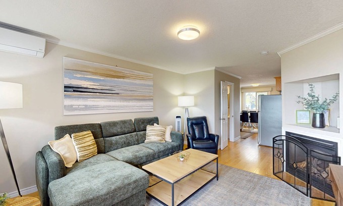 Wasaga Beach House | Lakefront condo steps to the beach with pool, and fireplace