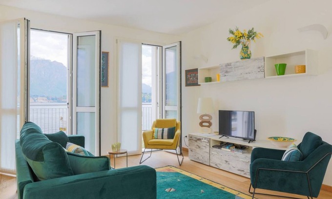 Cadenabbia Apartment | Lakefront Contemporany - MyHomeInComo