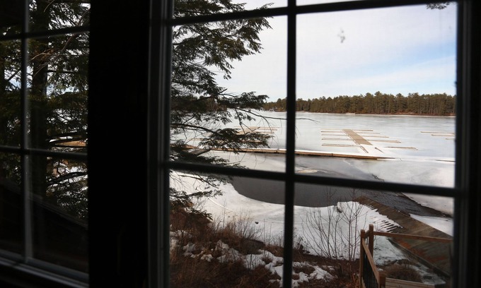 Gravenhurst Cottage | Lakefront Cottage Amazing View
