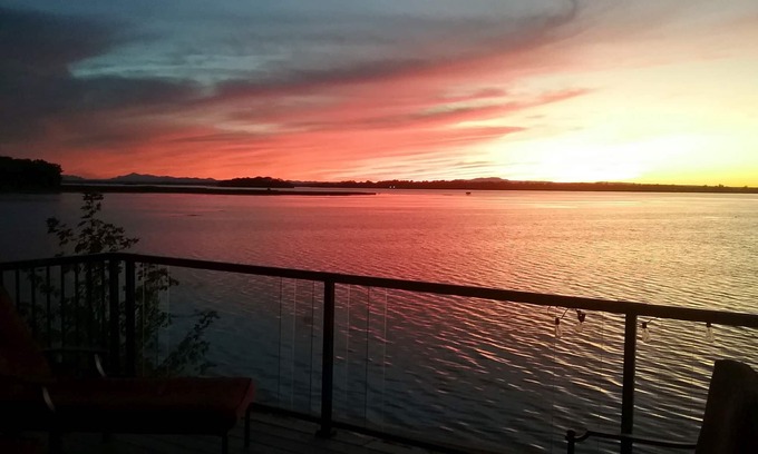 St. Albans Cottage | Lakefront cottage with stunning views and plenty of sun.