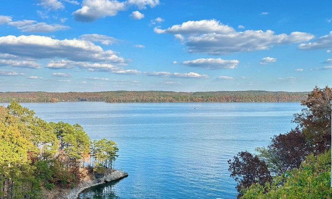 Counce House | Lakefront Estate w/sensational views, boat slip, & pool. 3 mi to State Park