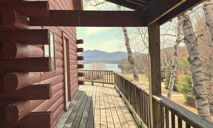 Indian Lake Cabin | Lakefront-Family & Pet Friendly-Adirondack Cabin