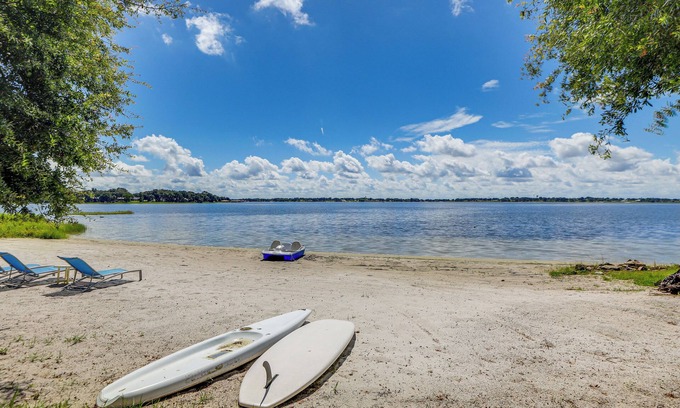 Florida South Atlantic Coast House | Lakefront Frostproof Vacation Rental w/Beach!