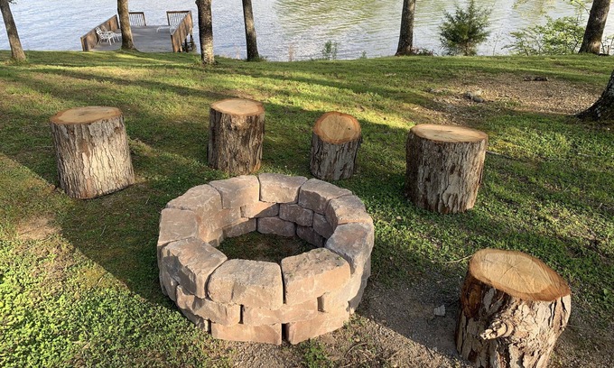 Ashville House | Lakefront guest house on Neely Henry Lake with swim/boat dock Canoe Creek area
