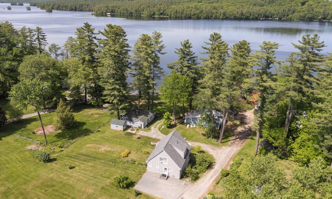 Bridgton House | Lakefront haven near Pleasant Mt-central location-25 mi. to N.Conway