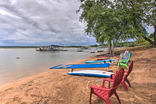 Eufaula Apartment | Lakefront Home with Private Beach Access!
