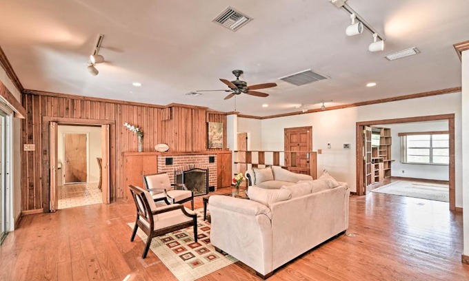 Lake Brant House | Lakefront Home with Private Pool, 13 Mi to Tampa