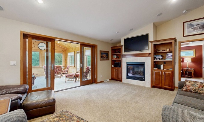 Friendship House | Lakefront home with grill, firepit, pool table, jetted tub