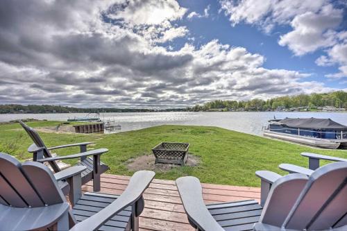 Sister Lakes House | Lakefront Home with Boat Dock in Benton Harbor!