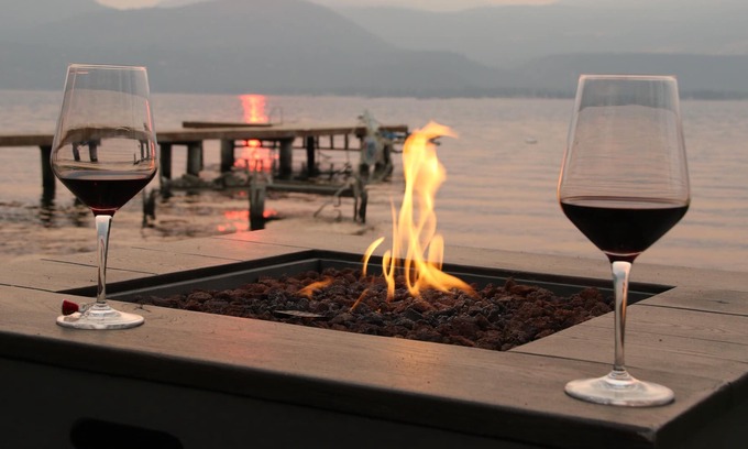 Vernon House | LAKEFRONT HOUSE, Dock, Firepit, Boat Lift - 7 day Saturday to Saturday Only