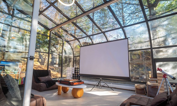 West Milford House | Lakefront Luxury Retreat with Endless Amenities