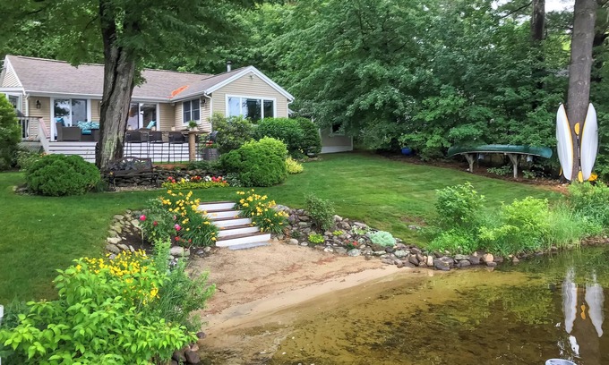 Milton House | Lakefront Milton Home w/Dock & Private Beach