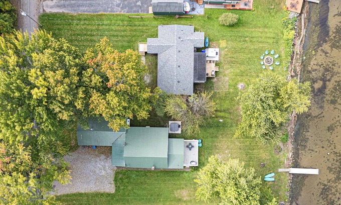 Durhamville House | Lakefront Modern home. Gorgeous Sunsets! near Sylvan Beach