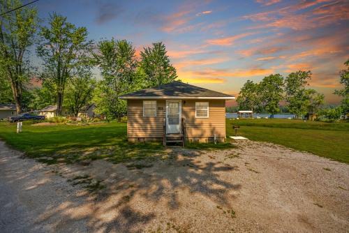 Pierceton House | Lakefront Pierkayakspaddleboatfishing