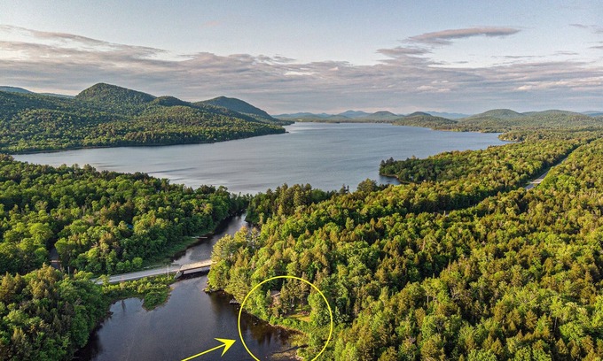 Arietta Cabin | Lakefront Privacy with Boats & Views