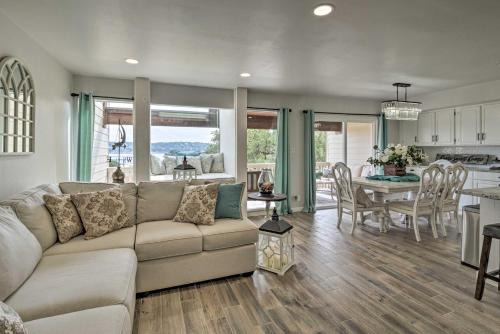 Comanche Point At Point Venture House | Lakefront Resort Living Pool, Golf, Tennis and More