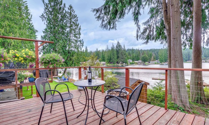 Lake Roesiger House | Lakefront Snohomish Home ~ 13 Mi to Historic Dtwn