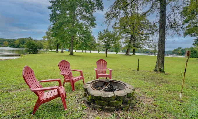 Spring City House | Lakefront Spring City Retreat w/ Boat Dock!