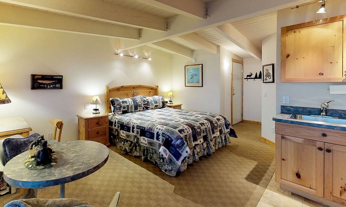 Polson Apartment | Lakefront studio with bay views, AC, balcony, dock for swimming & kayaking