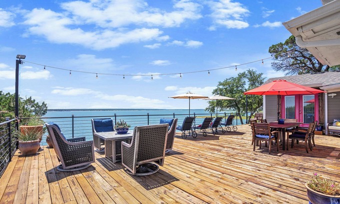 Lake Whitney House | Lakefront Sunset Views
