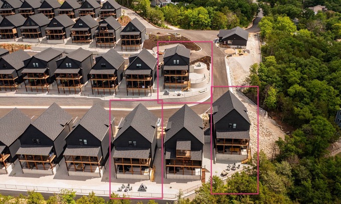 Hollister House | Lakefront | Three homes (sleeps 68) golf simulators, outdoor saunas, & hot tubs