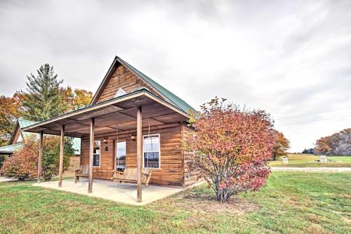 Columbia House | Lakefront Vacation Rental with Patio and Grill!