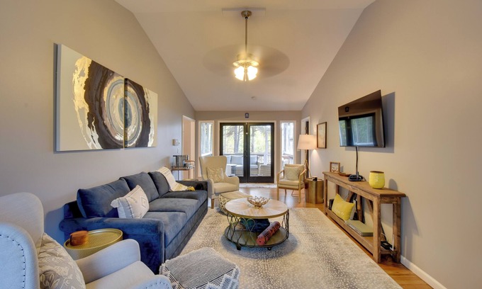 Westminster House | Lakefront Westminster Retreat w/Boat Dock!