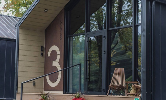 Scotrun Ski Chalet | Lakefront Wooden Chalet in the Poconos/Fishing, Yoga retreats, Paddle Boats